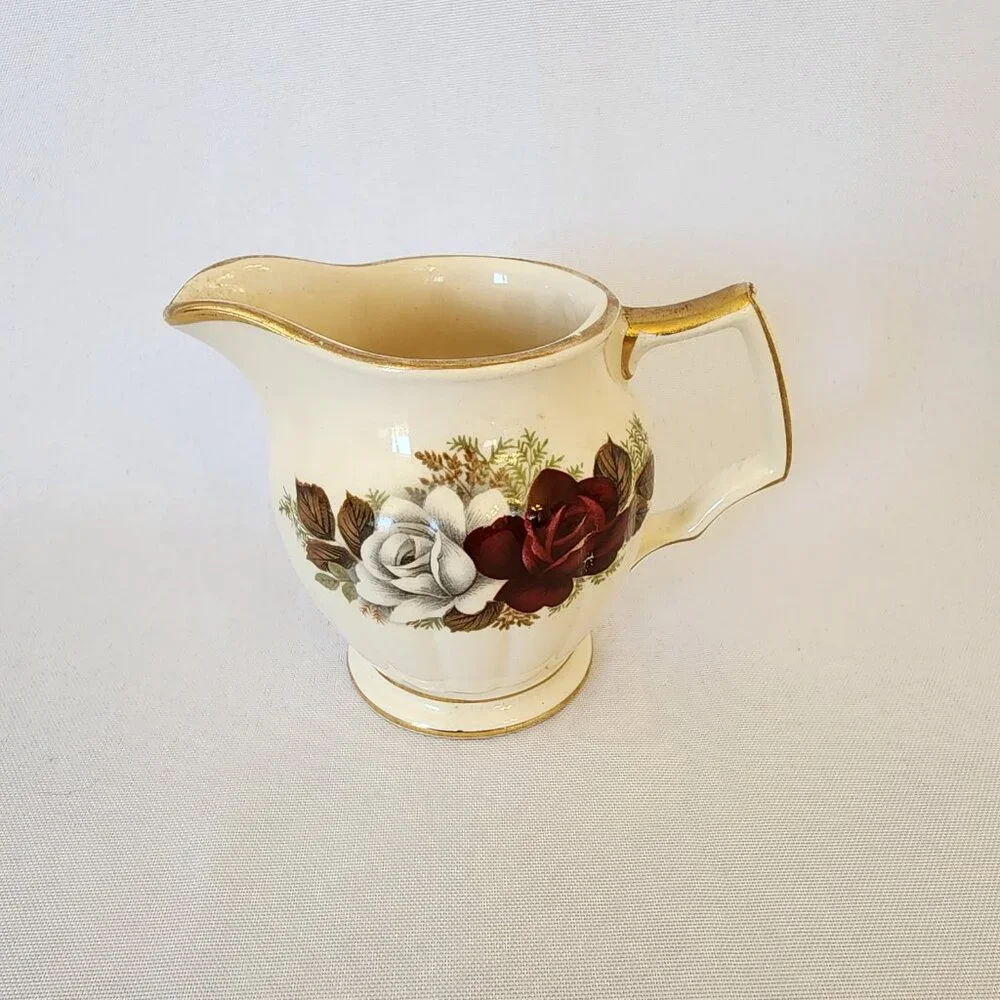 Vintage Sadler England Floral Pattern Cream and Sugar Set
